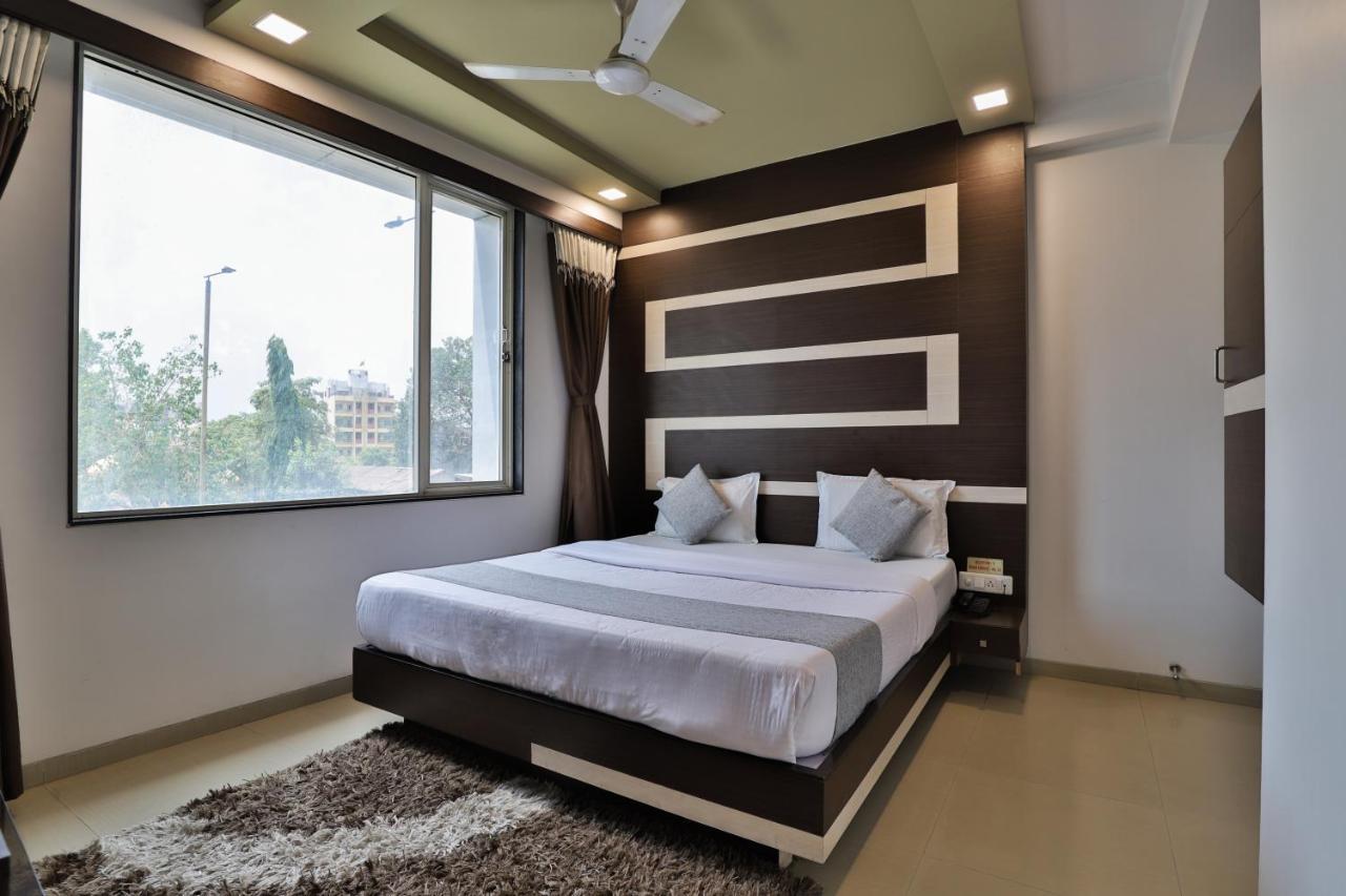 Hotel Planet Vadodara Kültér fotó
